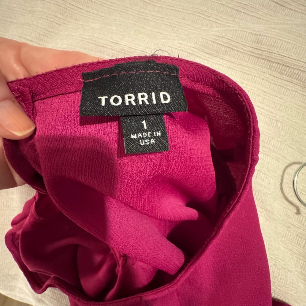 Torrid Fuchsia Ruffle Sleeve Blouse - Picture 3 of 4